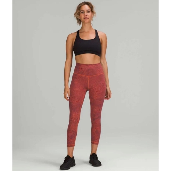 Lululemon Athletica Wunder Train 23